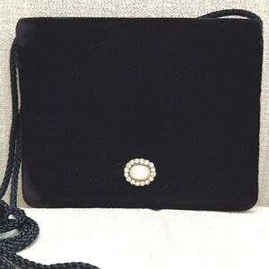 Black Velvet Square Evening Bag Oval Jeweled Magnetic Snap Closure